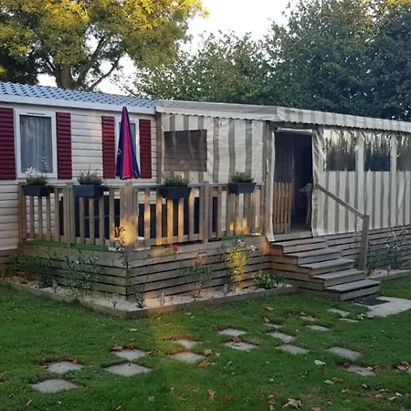Campsite Mobil Climatise Confort 6 A 8 Personnes A Louer *