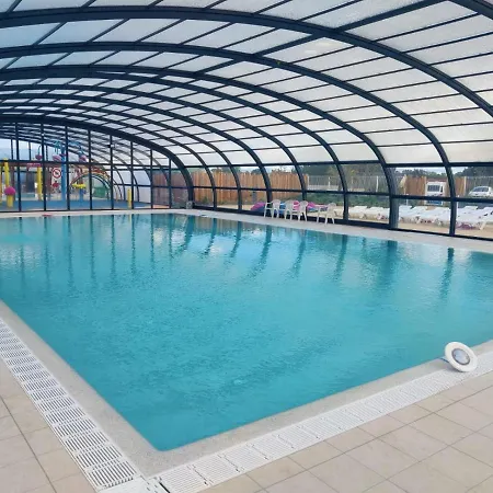 Campeggio Mobil Climatise Confort 6 à 8 Personnes à Louer *