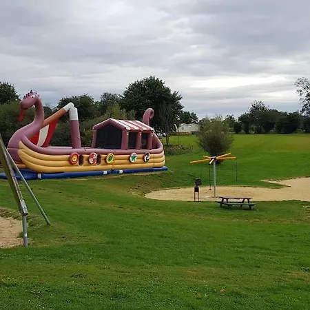 Mobil Climatise Confort 6 à 8 Personnes à Louer *