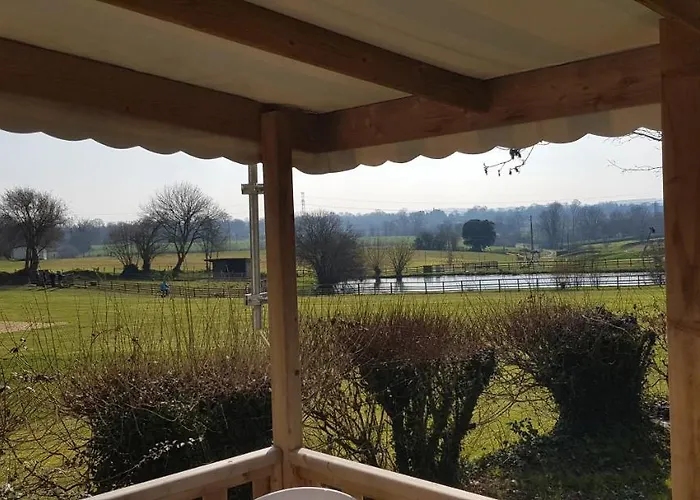 Mobil Climatise Confort 6 A 8 Personnes A Louer Kamp alanı *