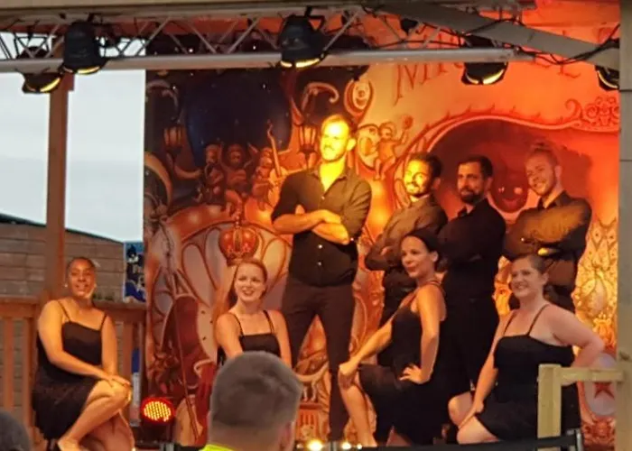 Mobil Climatise Confort 6 A 8 Personnes A Louer Kamp alanı *