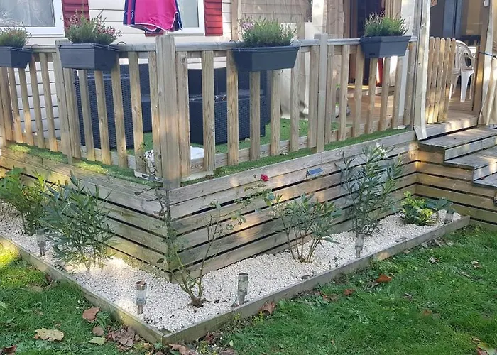 Mobil Climatise Confort 6 A 8 Personnes A Louer